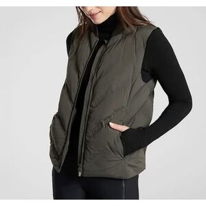 Athleta Inlet Vest Arbor Olive Green Size M water repellent fill goose down